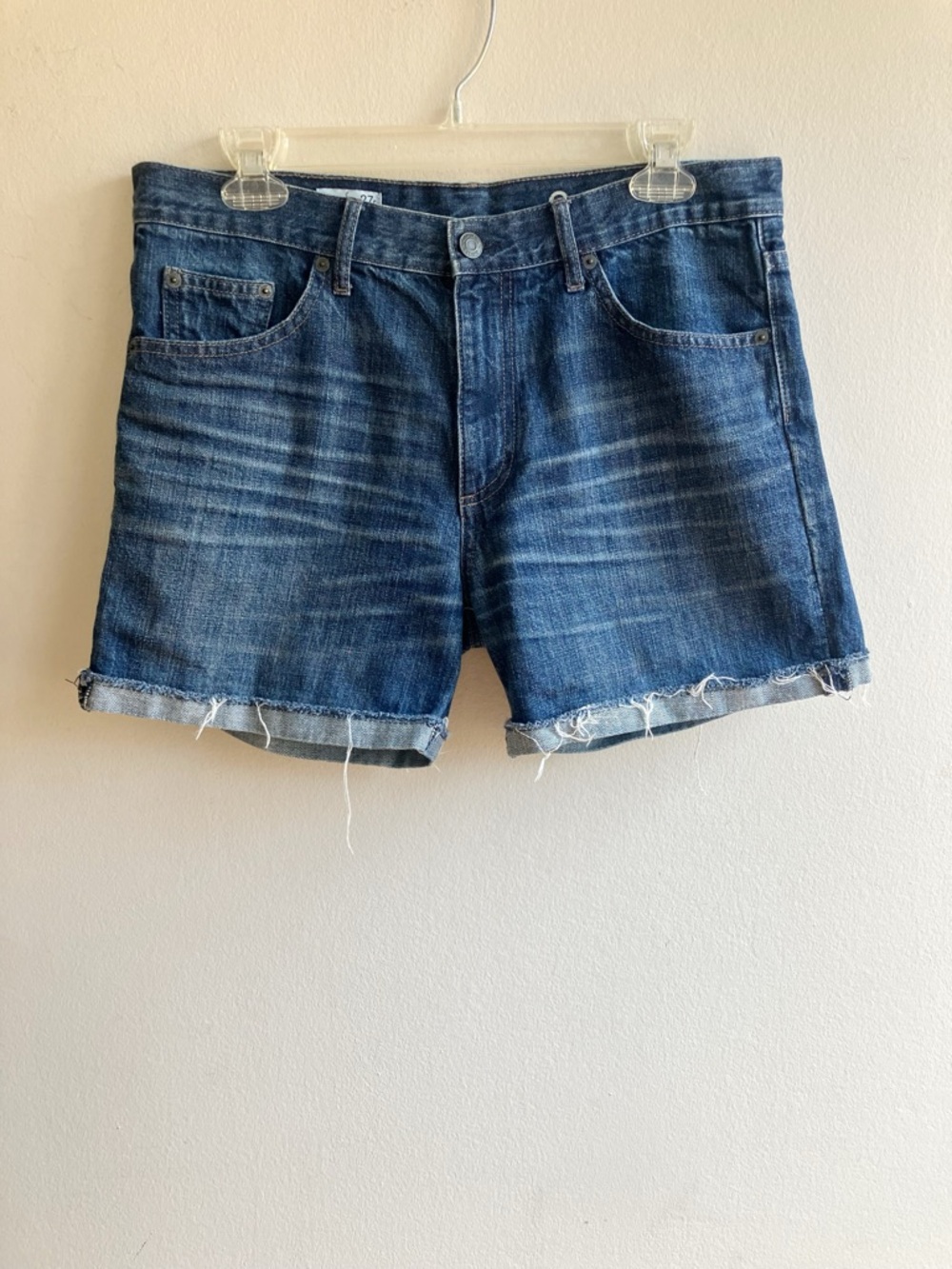 Gap 1969 Sexy Boyfriend Denim Shorts Size 27 100% Cotton Cutoffs Jean Shorts
